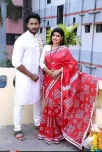 কাপল ড্রেস