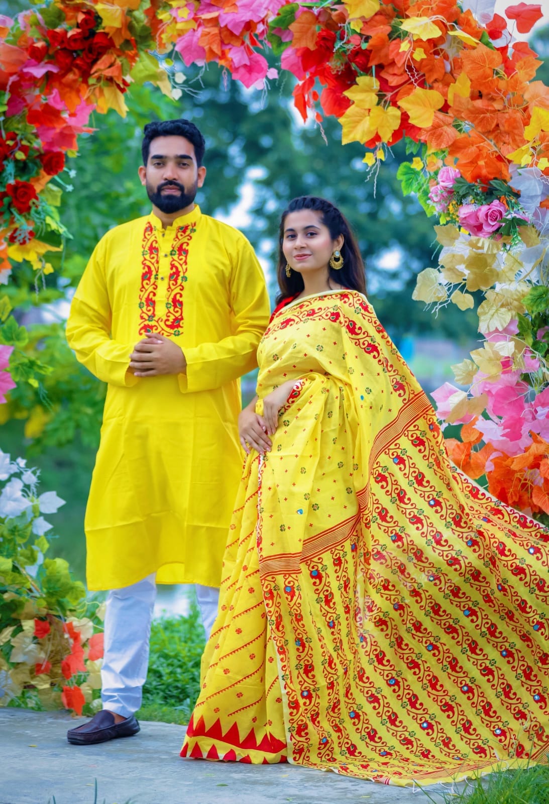 কাপল ড্রেস