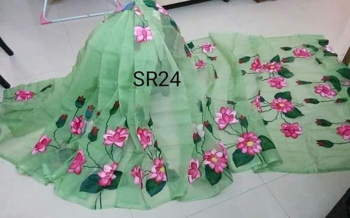 হ্যান্ডপ্রিন্ট শাড়ী