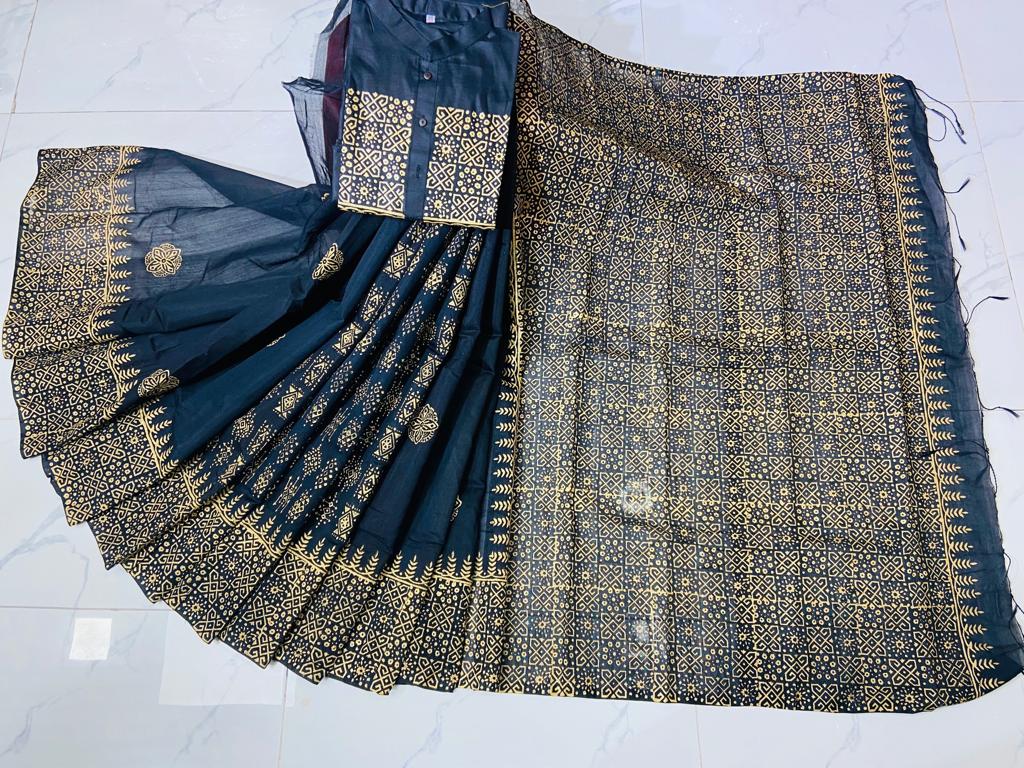 কাপল ড্রেস