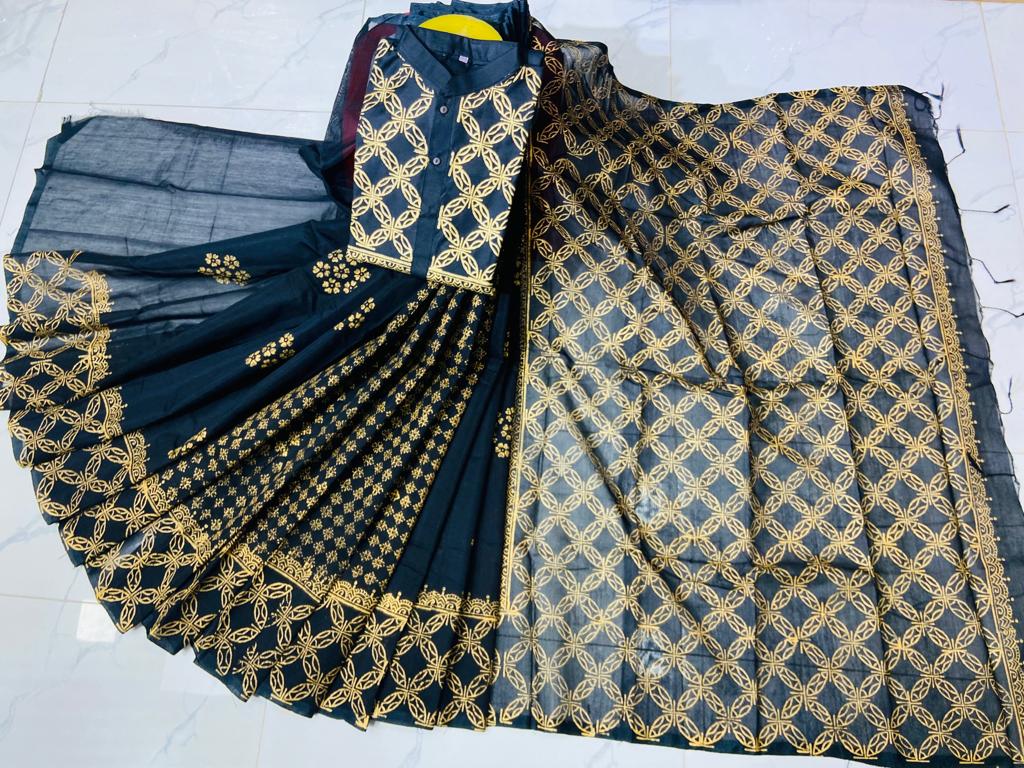 কাপল ড্রেস