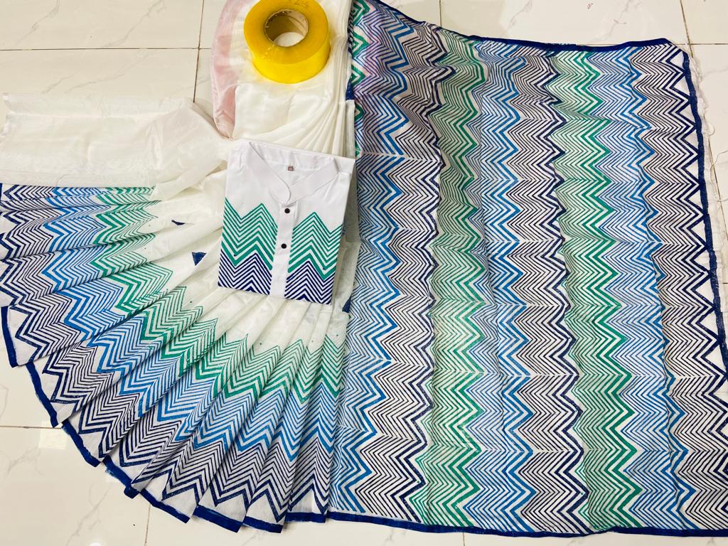 কাপল ড্রেস