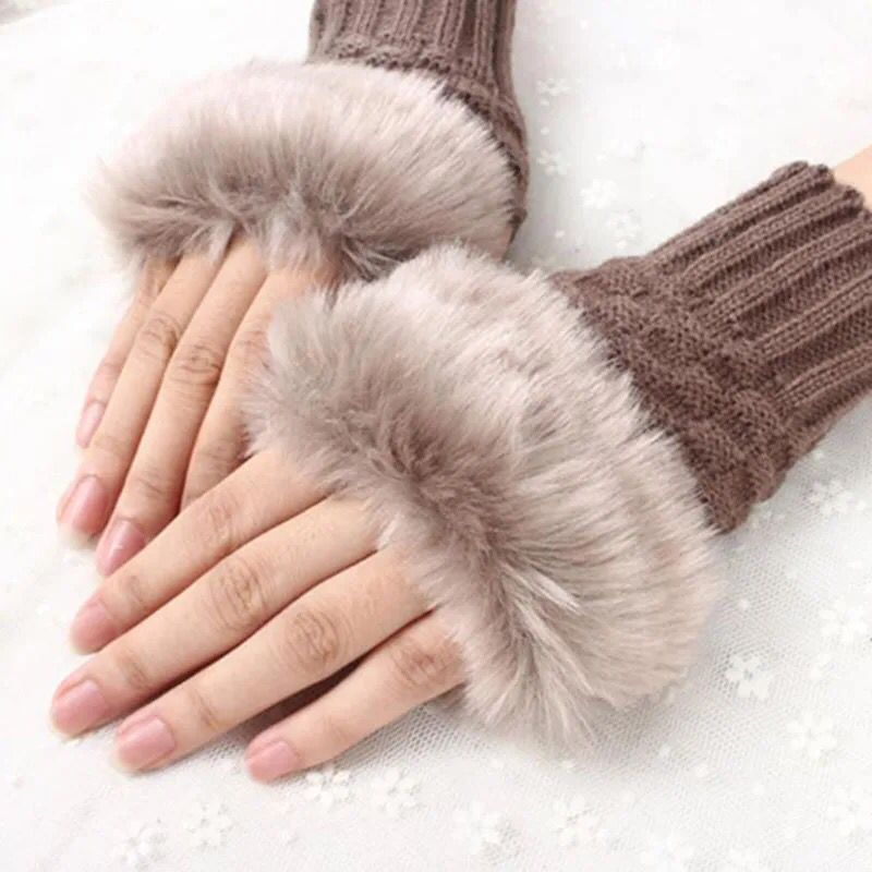 Stylish Ladies Hand Gloves