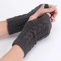 Stylish Ladies Hand Gloves