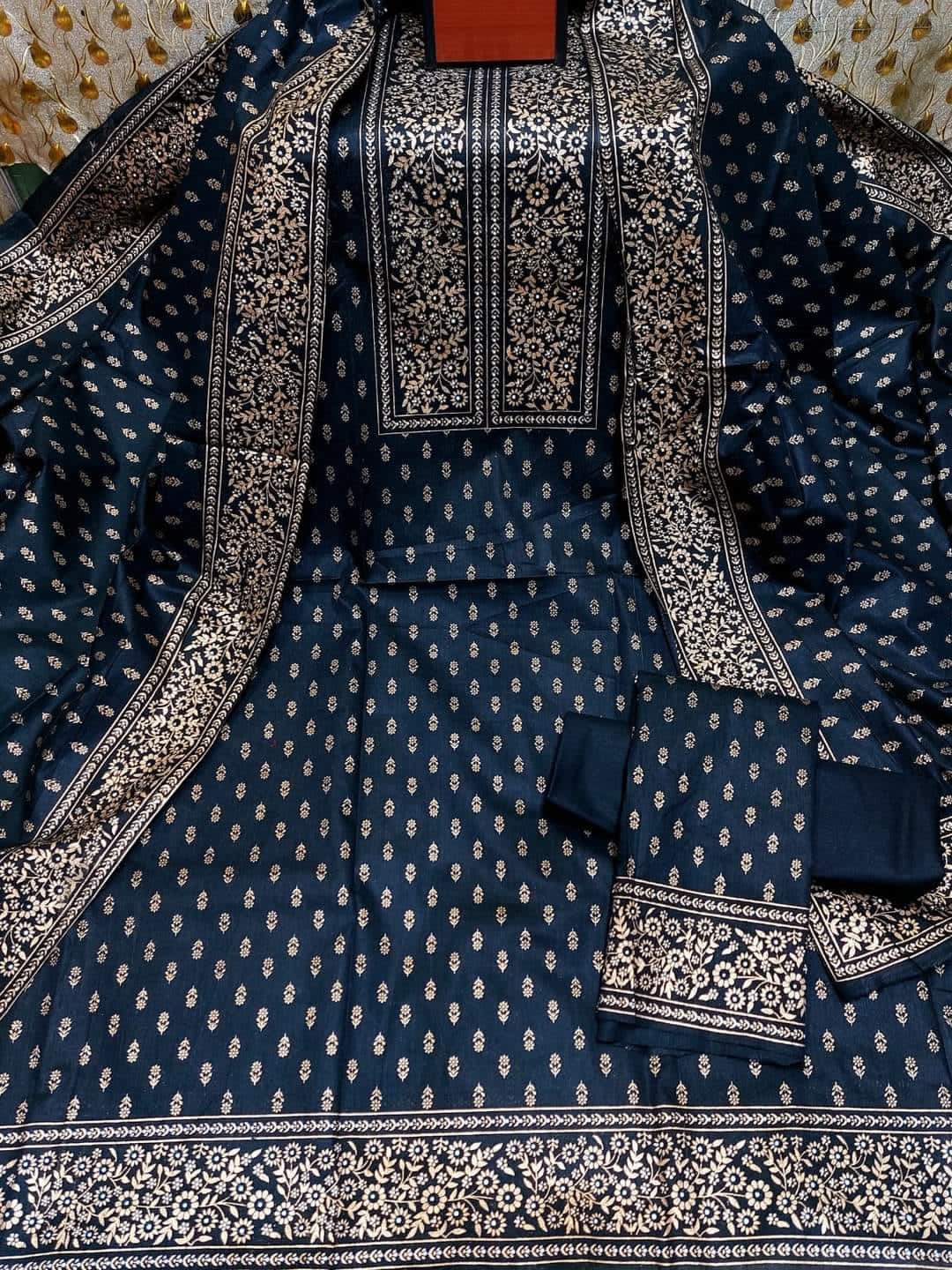 আনস্টিজ স্ক্রিন প্রিন্ট থ্রি-পিস