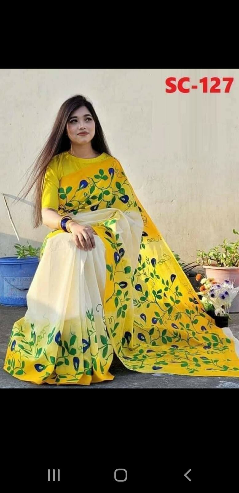 হাফসিল্ক শাড়ীতে  হ্যান্ডপ্রিন্ট তুলির কাজ করা