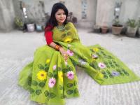 হাফসিল্ক শাড়ীতে হ্যান্ডপ্রিন্ট তুলির কাজ করা