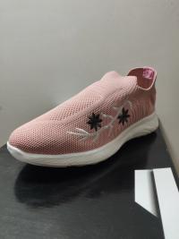 Mesh Embroidery Shoes