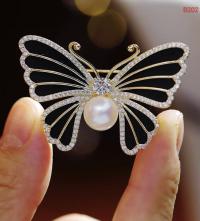 A Grade Quality Brooch