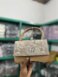 new style girly chain messenge r bag with butterfly