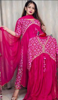 আলিয়া কাট  থ্রি পিস