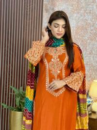 Linen Sequence Three Piece