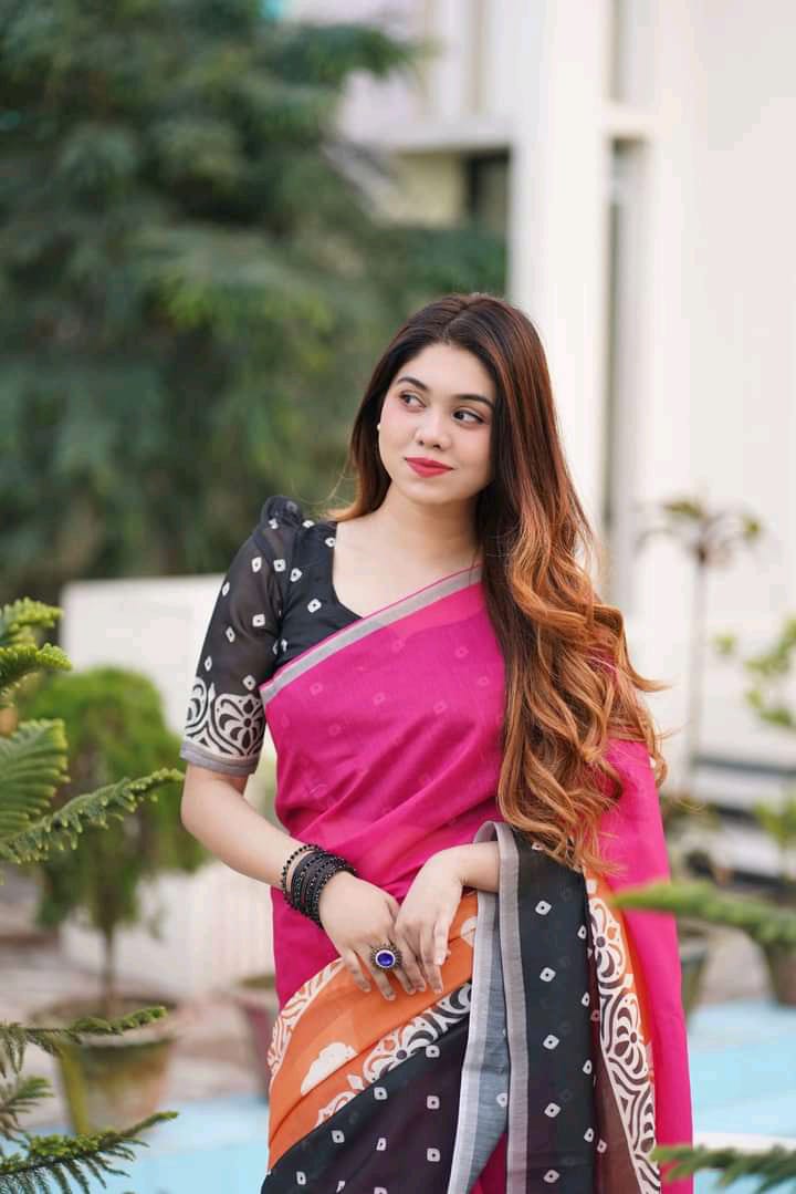 Adhuri silk sharee