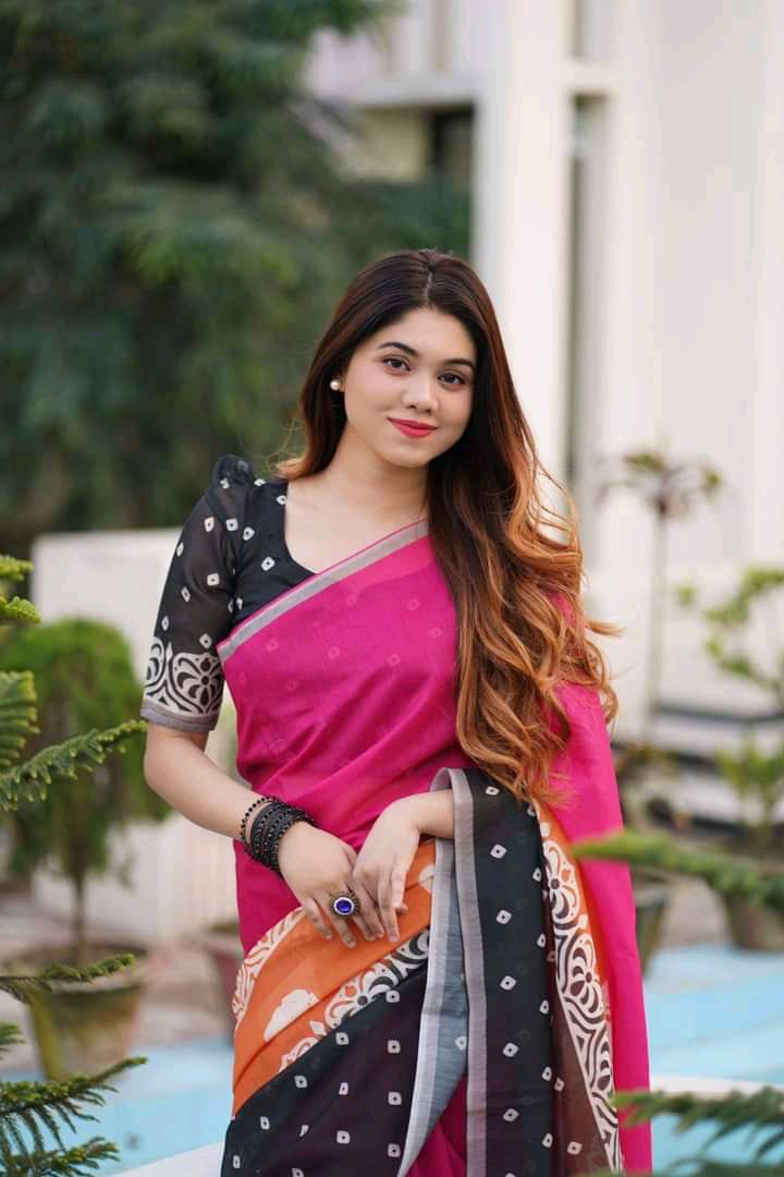 Adhuri silk sharee