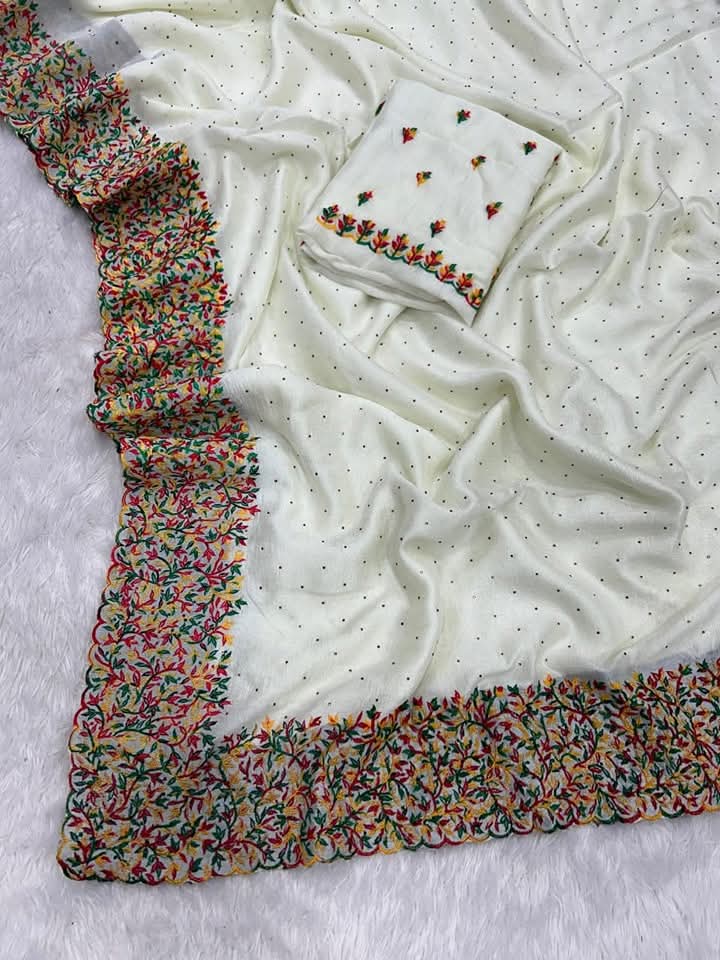 Dhupiyan Silk Saree with Blouse Piece
