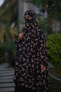 Short Khimar