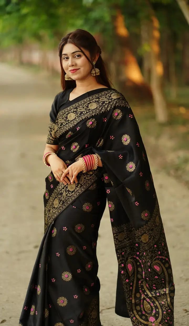 Japani Silk Skin Print Sharee with Blouse Piece