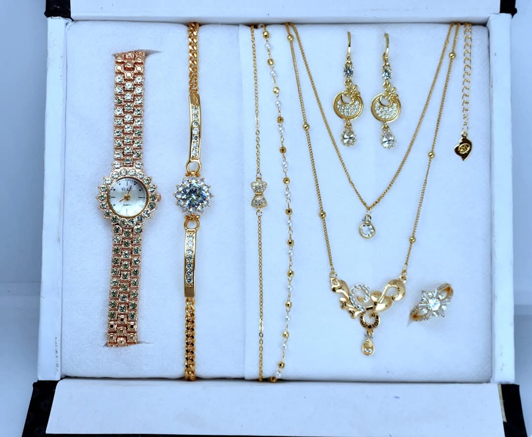 Women Watch Combo