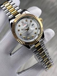 Gold Quartz  Watch For Men