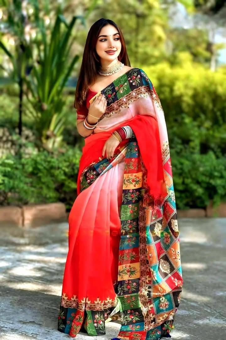 Stone and Digital Print Sharee with Blouse Piece