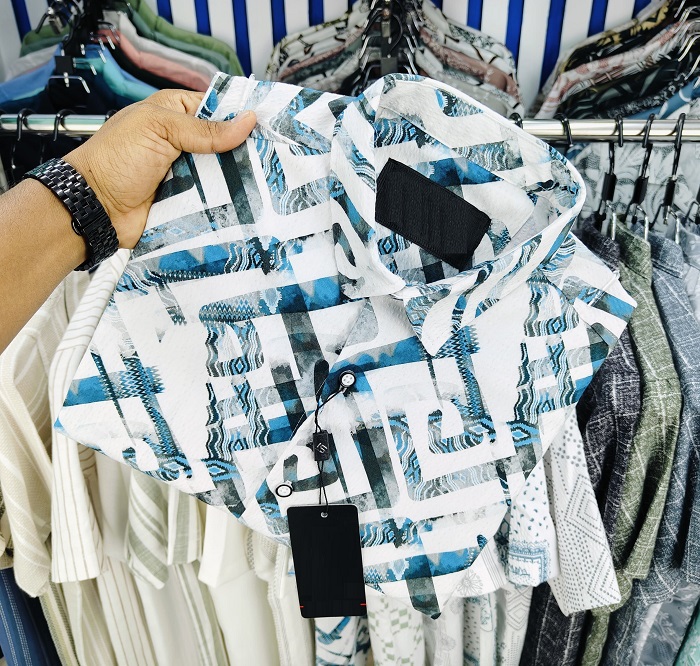 Luxury Popcorn Half Sleeve Print Shirt