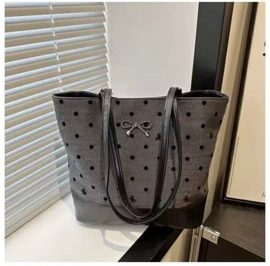 Stylish Ladies Bag