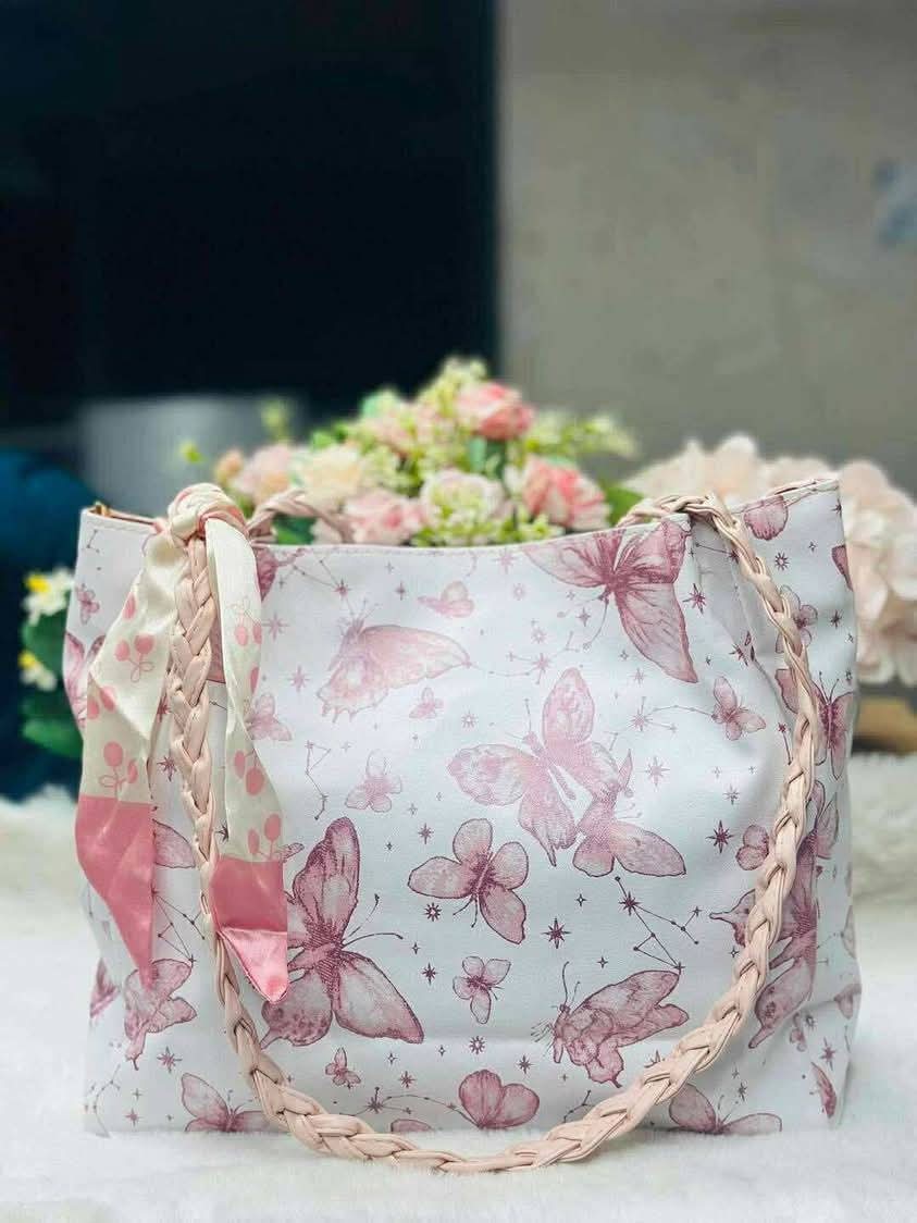 Stylish Ladies Bag