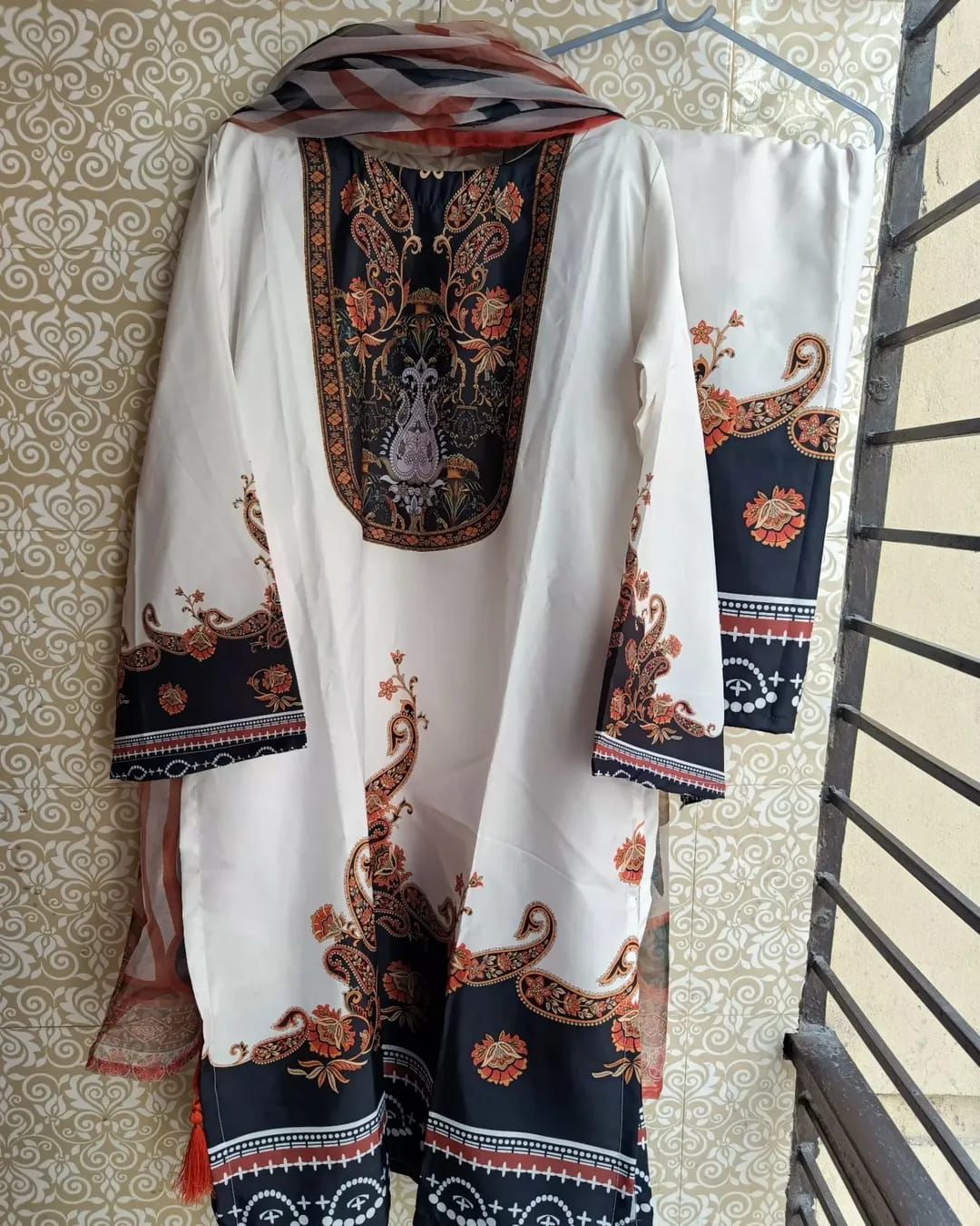 Ready Made Pure dubai silk  Digital  Print Three Piece