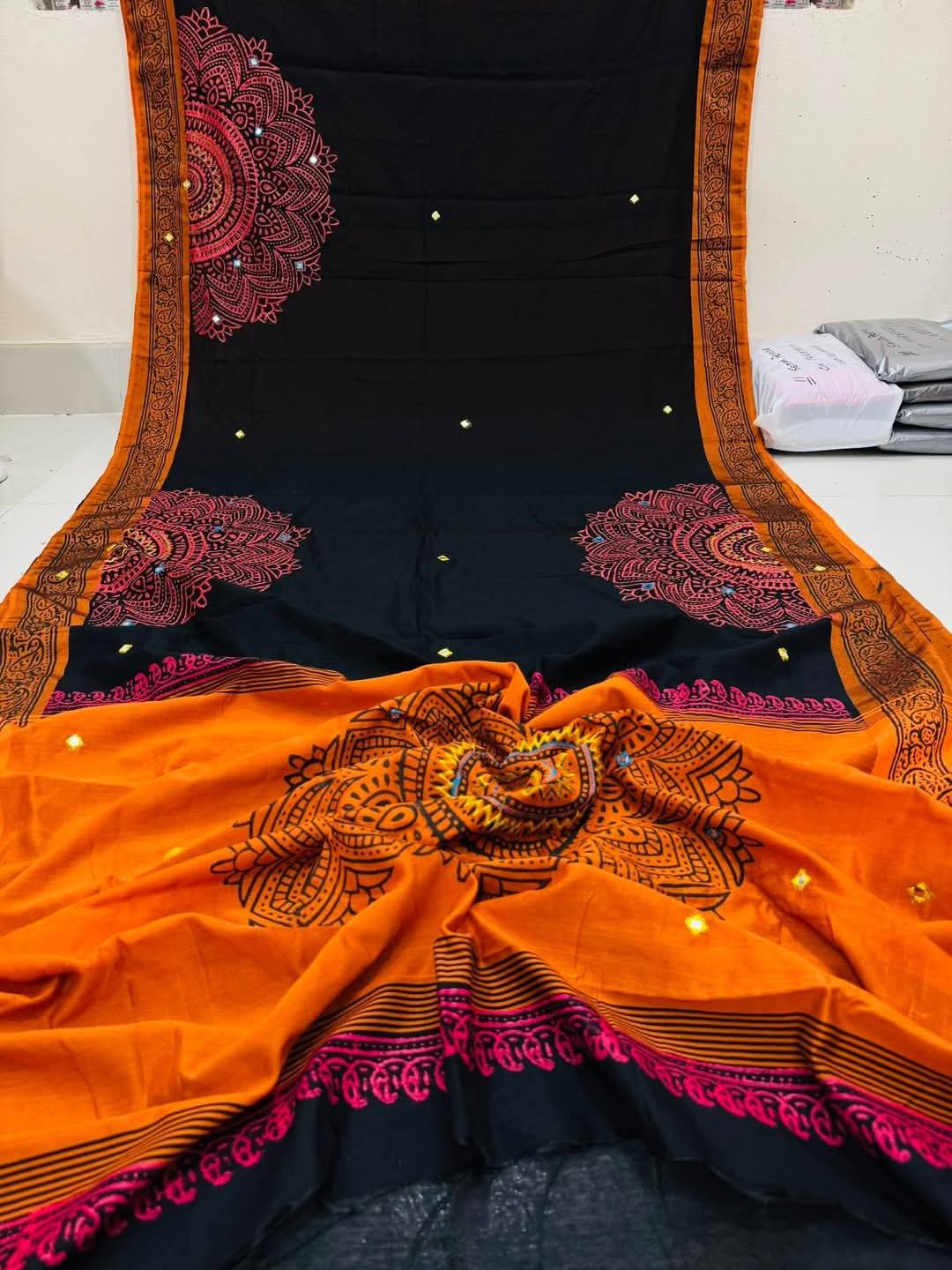 Dhupiyan Silk Saree