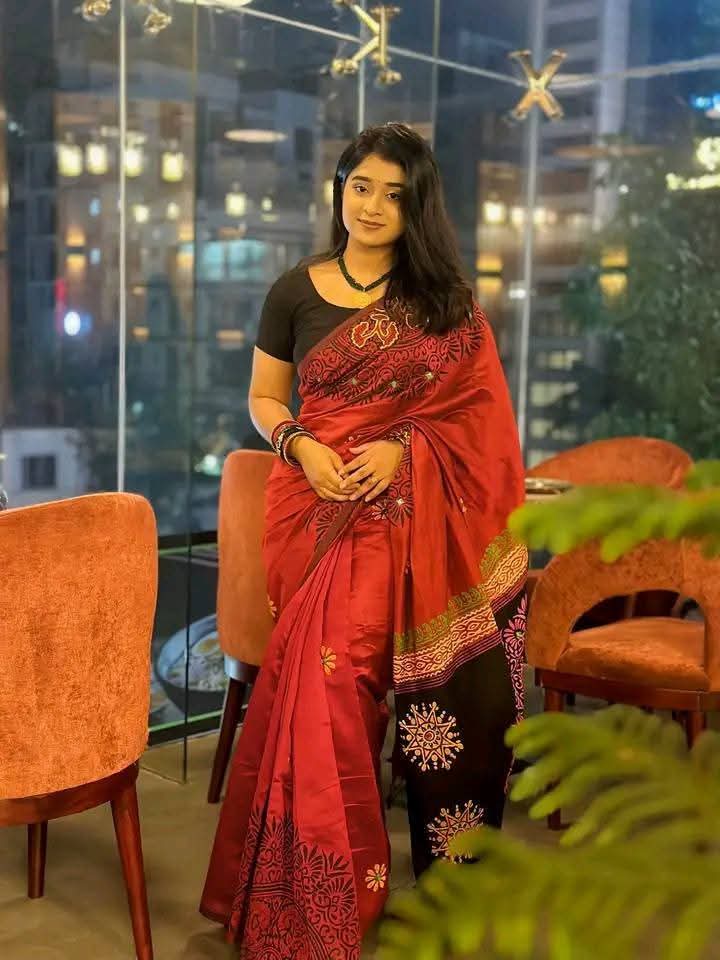 Dhupiyan Silk Saree