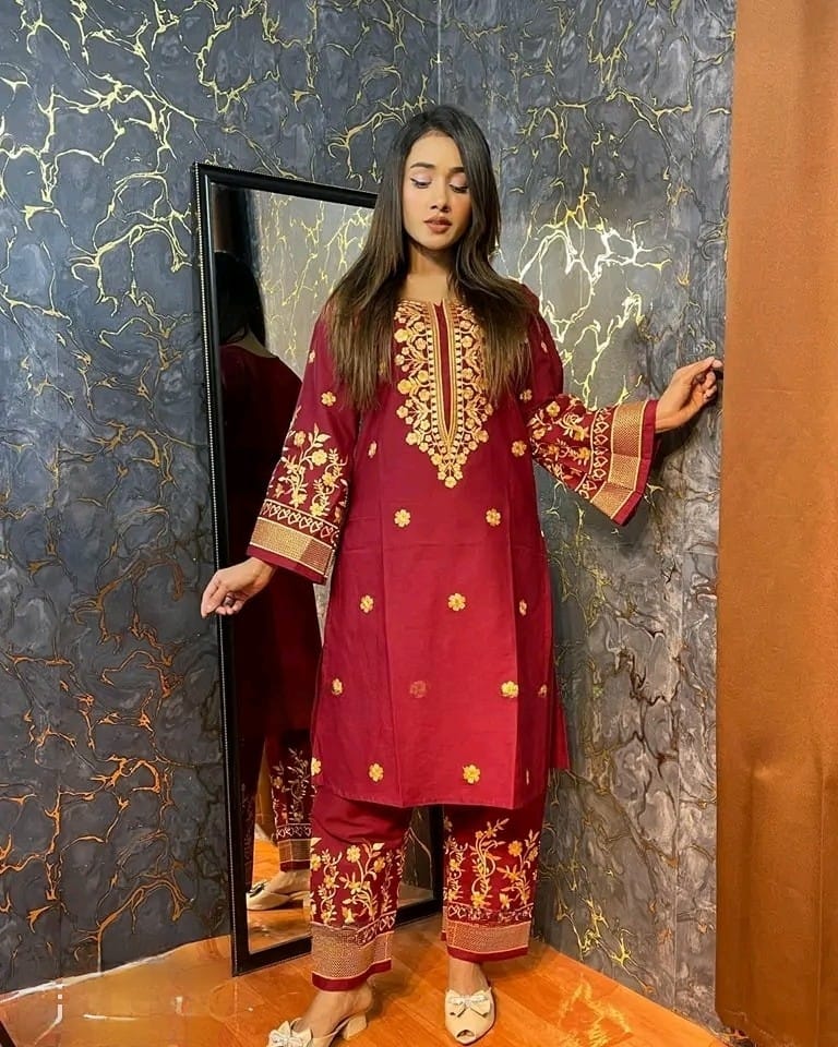 Embroidery Two Piece 01