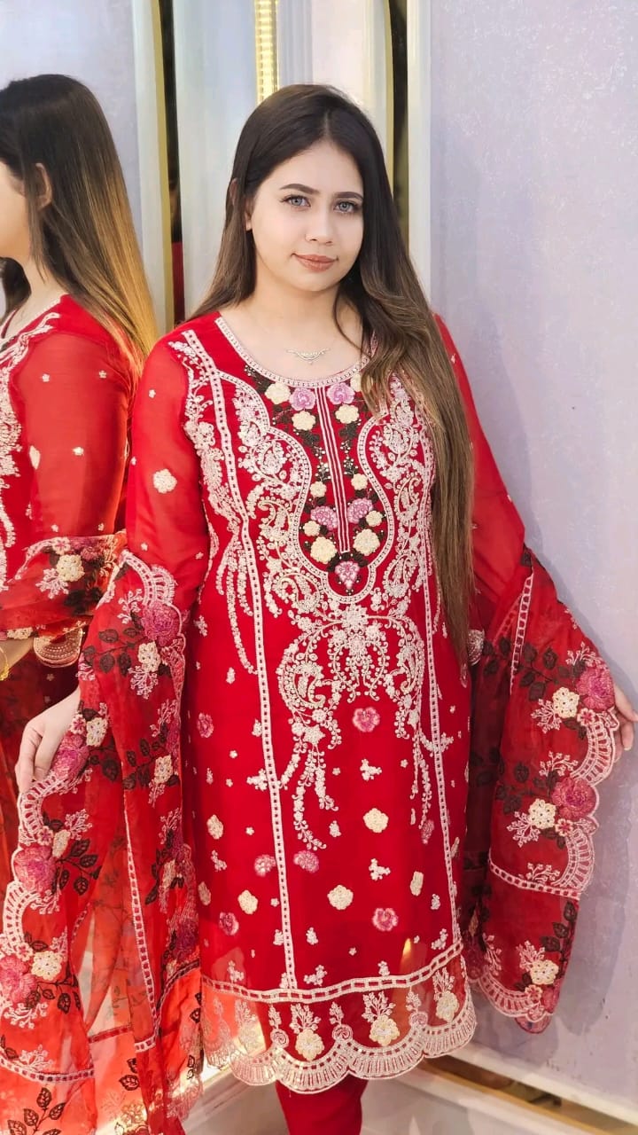 Pakistani Design 4-Piece Sada Bahar Tissue Set