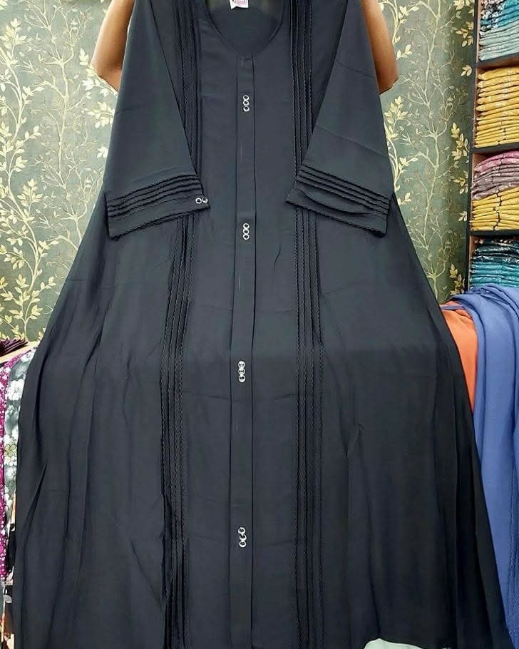 Student Budget Dubai Cherry Borka 01
