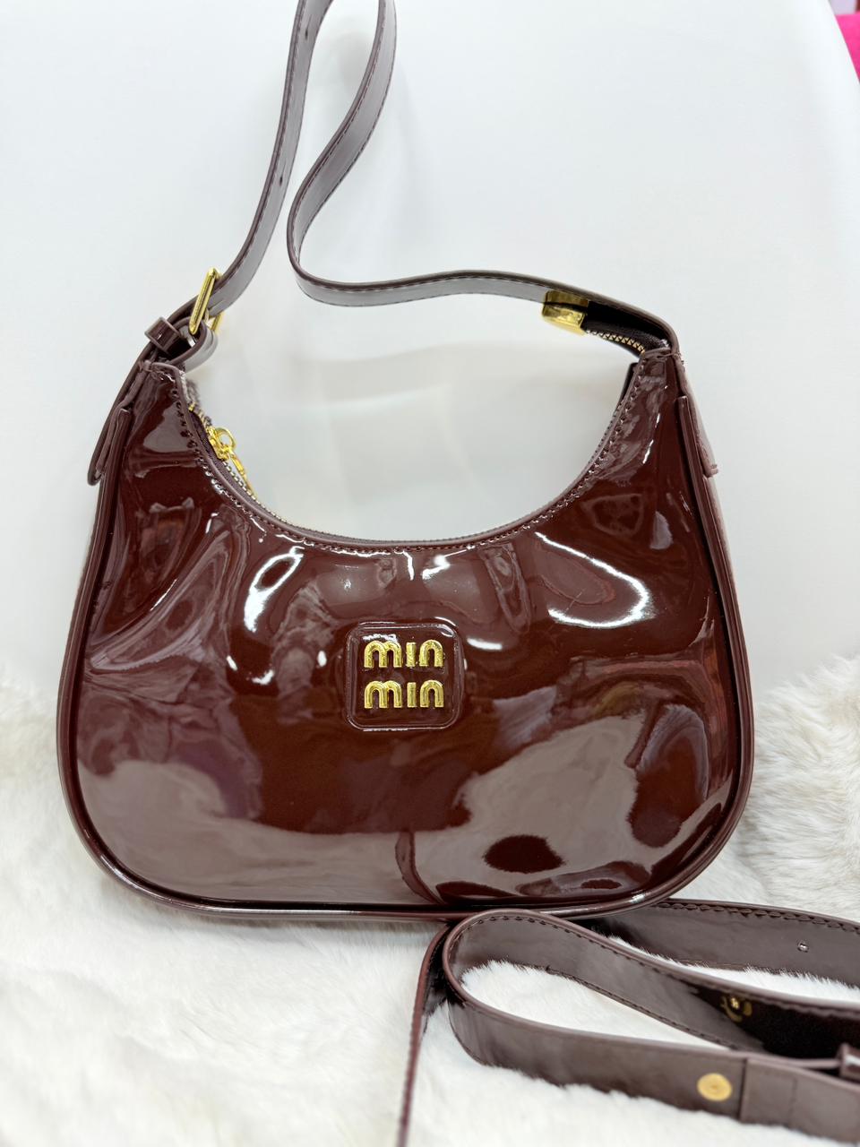 New minmin glossy purse
