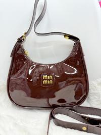 New minmin glossy purse