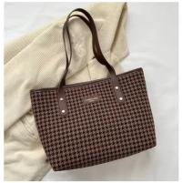 Grameen check tote bag
