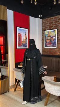 Abaya E Ramisha