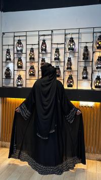 Abaya E Ramisha