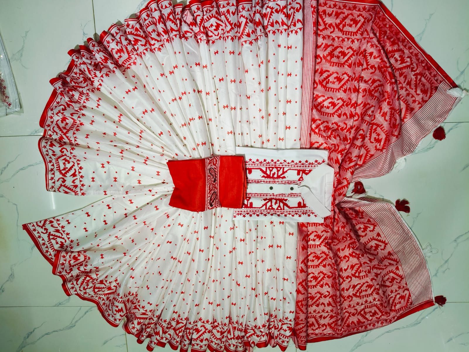 Sharee Panjabi Couple with Blouse Piece