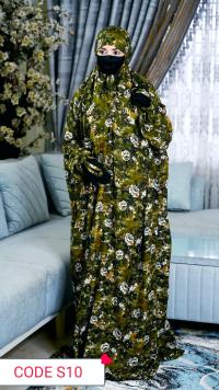 Salah long khimar