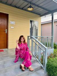 এলিগ্যান্ট হোয়াইট গোল্ড জর্জেট থ্রি পিস | ম্যাচিং ইনার ও ওড়না সহ | প্রিমিয়াম পার্টি ও উৎসবের পোশাক