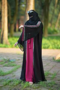 Abaya E Ramisha