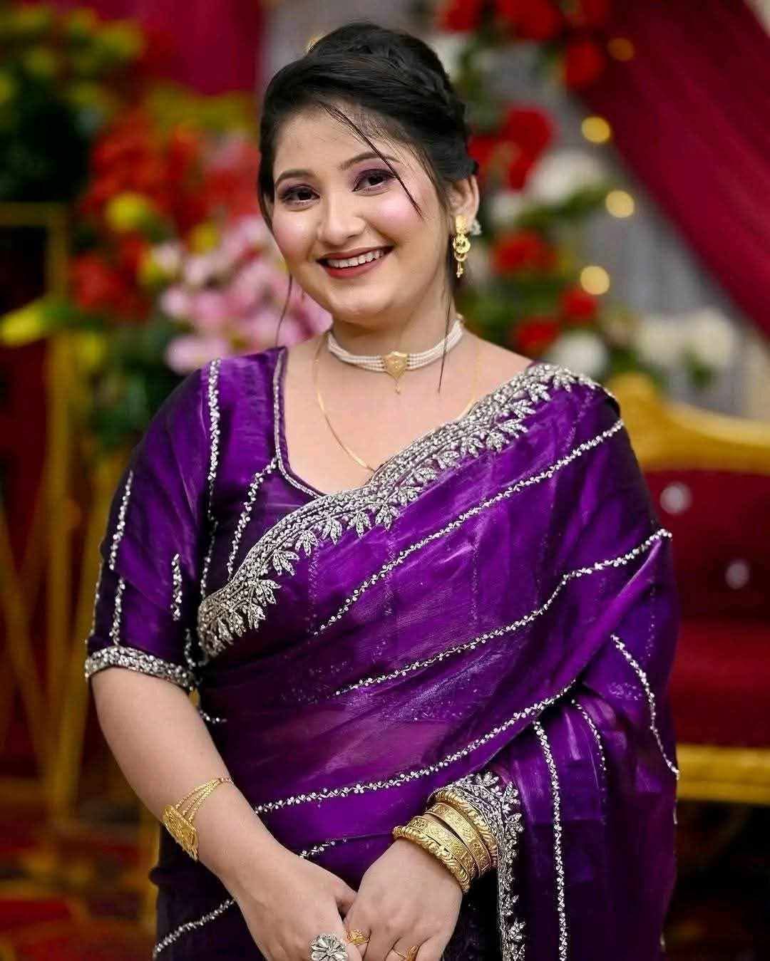 লেটেস্ট জর্জেট শাড়ি উইথ সূক্ষ্ম এমব্রয়ডারি - স্টাইলিশ ও আরামদায়ক ফ্যাব্রিক