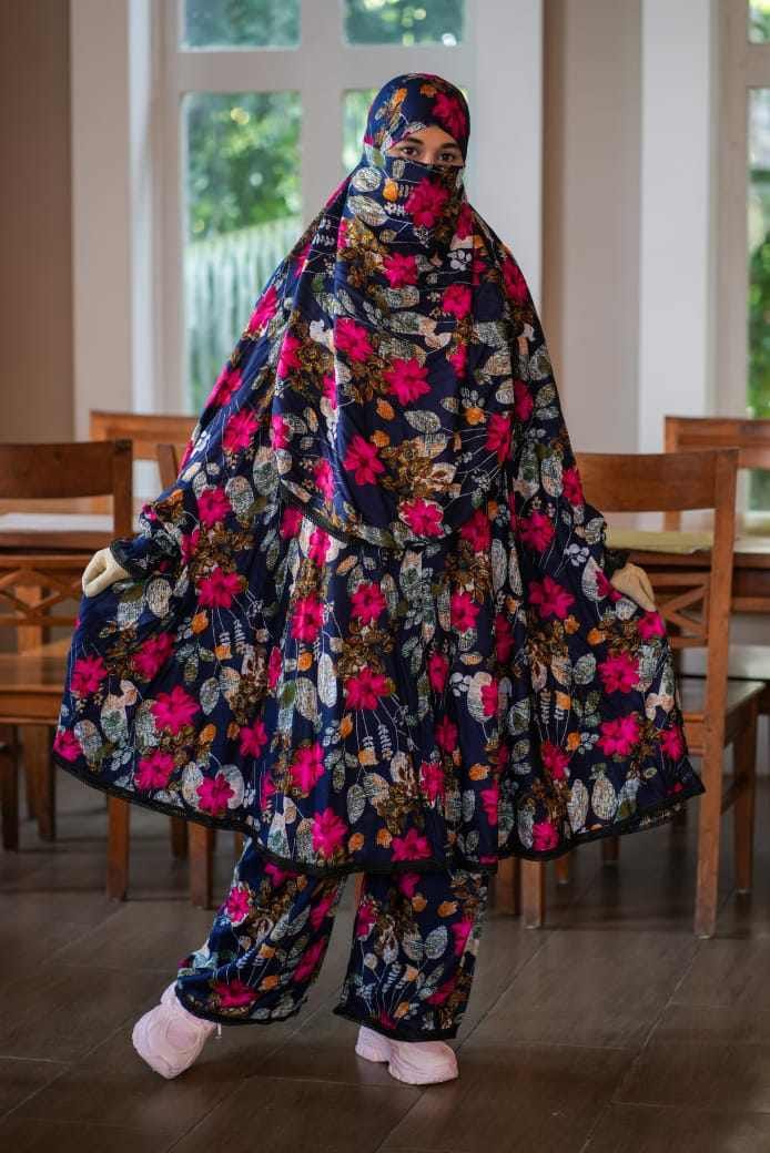 প্রিমিয়াম চায়না লিনেন নিকাব খিমার ও প্লাজু কম্বো সেট