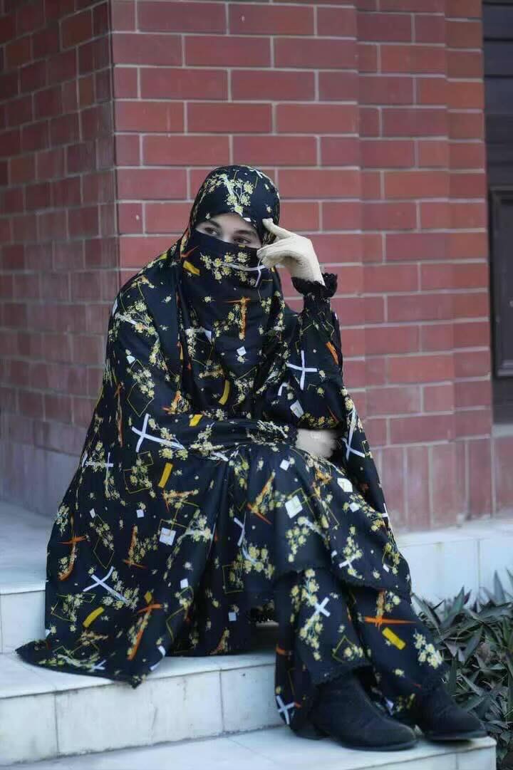 প্রিমিয়াম চায়না লিনেন নিকাব খিমার ও প্লাজু কম্বো সেট