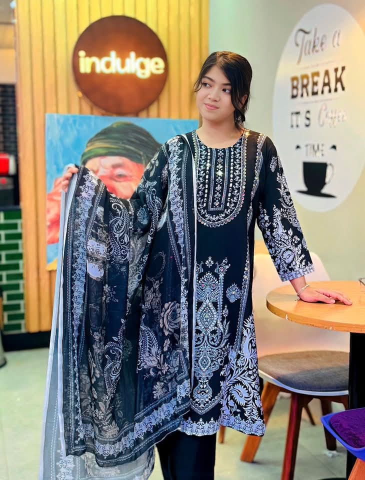 প্রিমিয়াম দুবাই চেরি ডিজিটাল প্রিন্ট থ্রি পিস উইথ কারচুপি কাজ | রেডিমেড ড্রেস | ৩৬-৪৪ সাইজ