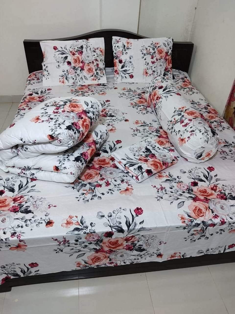 5 Pieces Comforter Set