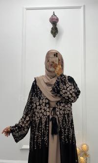 Abaya Zahoor