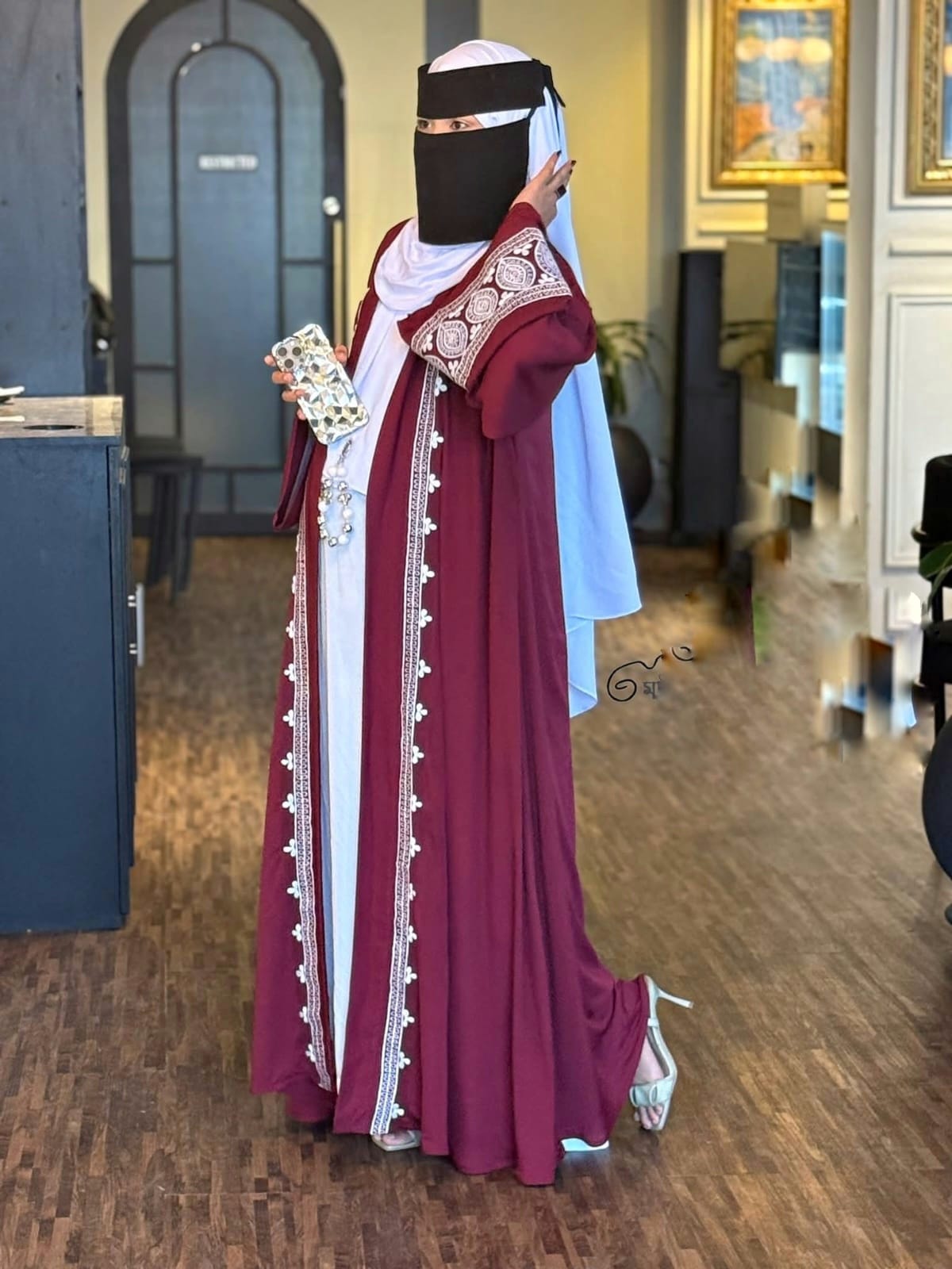 Abaya In Josna