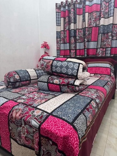 5 Pieces Comforter Set